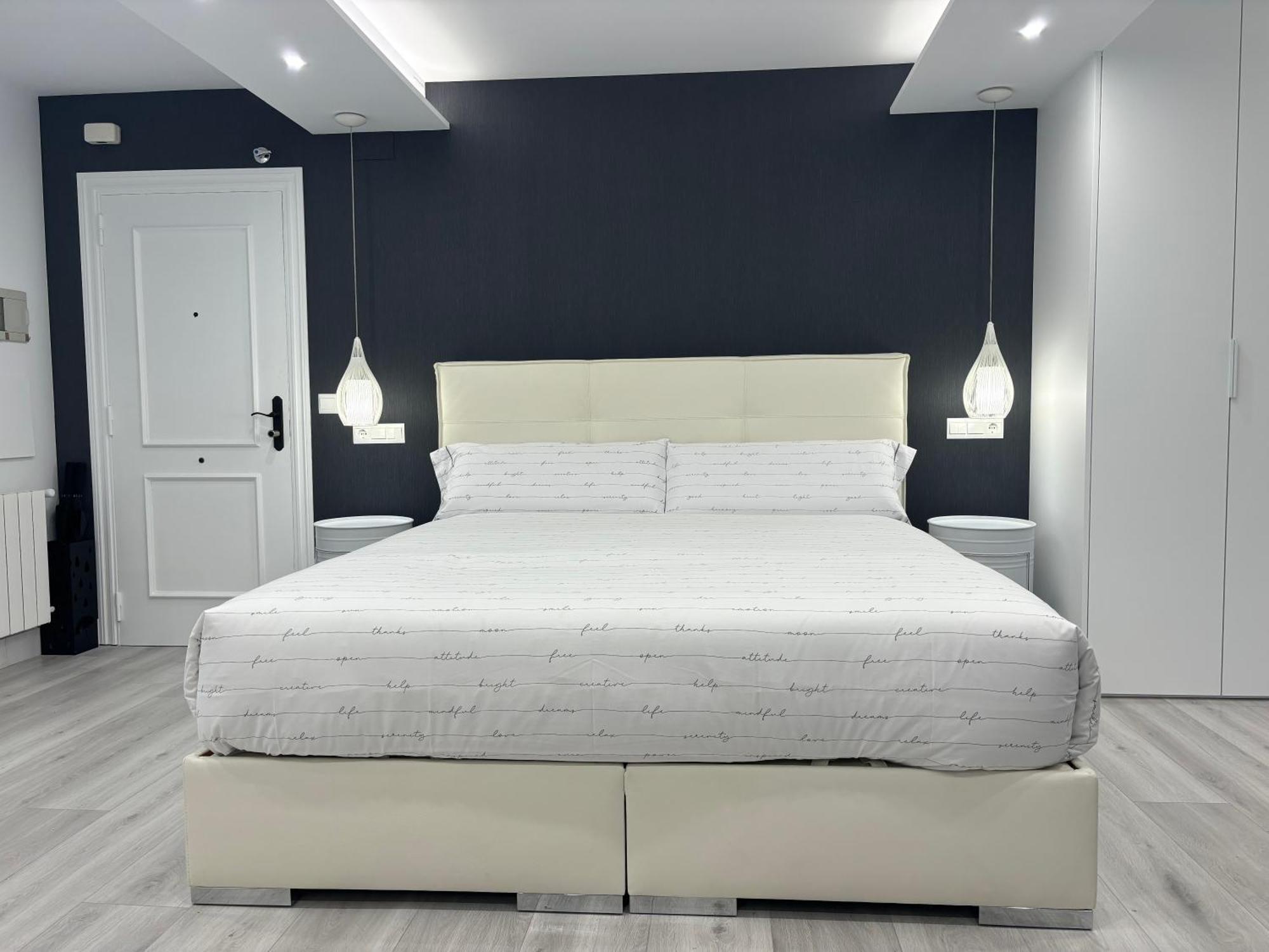 Black And White Suite Cervantes Castro Urdiales Zewnętrze zdjęcie